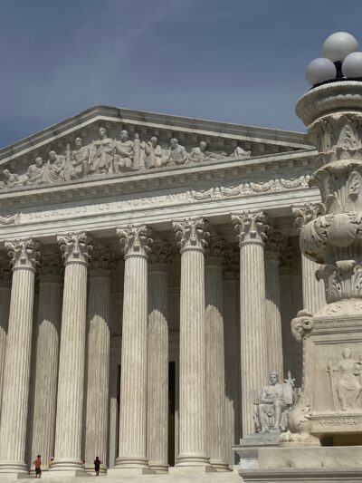Exterior photo of the U.S. supreme court building